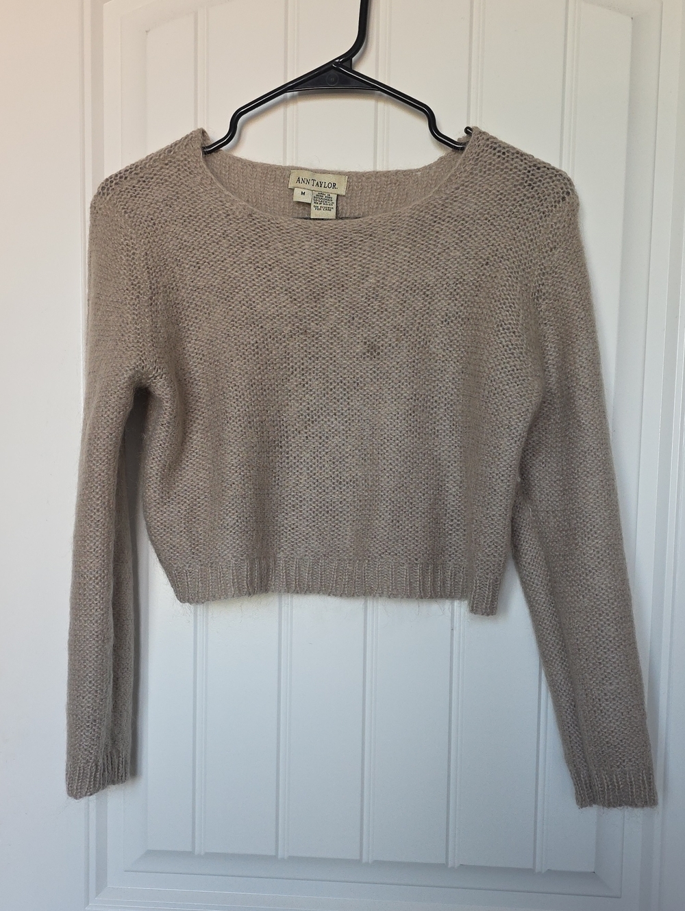 Ann Taylor Beige Crewneck Cropped Knit Sweater
